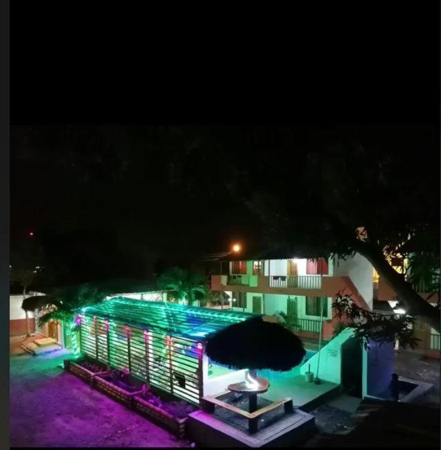 El Galeon Hotel Atacames Buitenkant foto