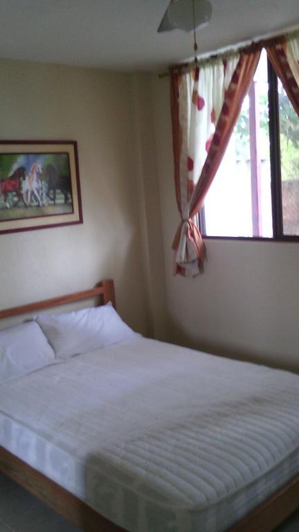 El Galeon Hotel Atacames Buitenkant foto