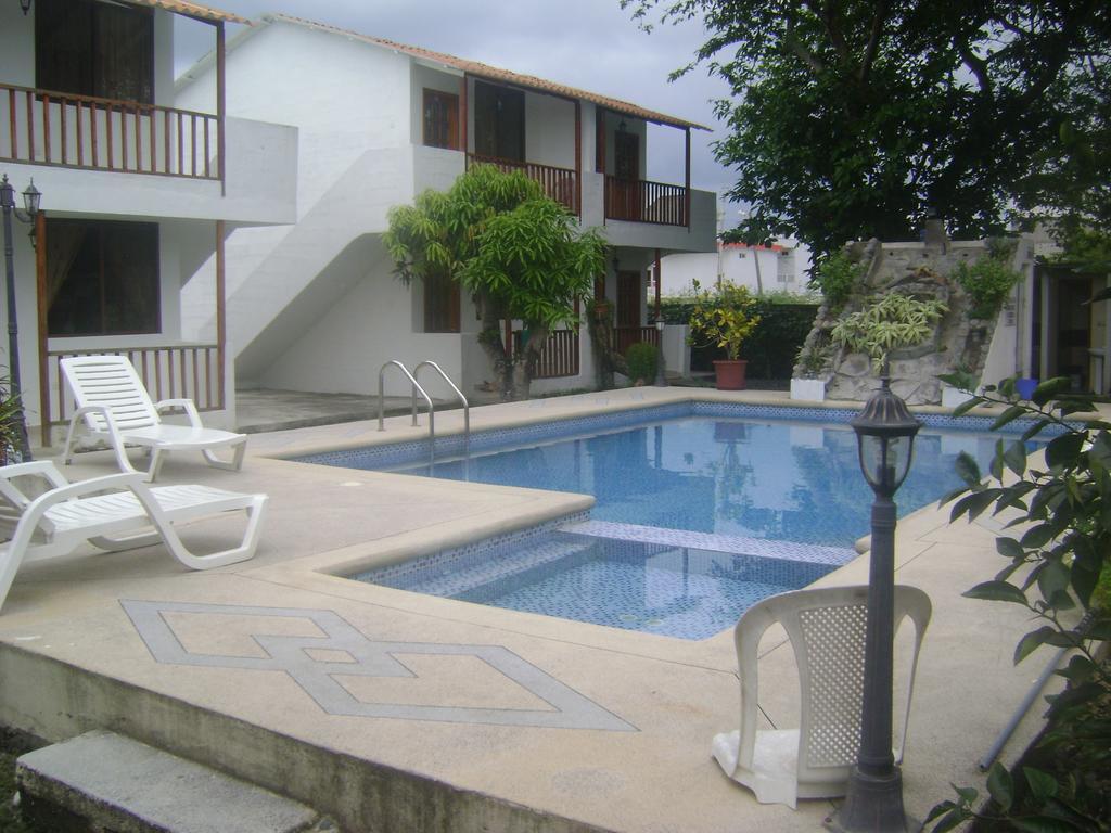 El Galeon Hotel Atacames Buitenkant foto