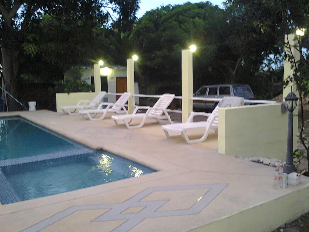 El Galeon Hotel Atacames Buitenkant foto